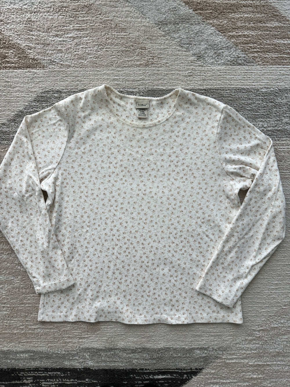 L.L. Bean Vintage Off-White 100% Cotton Long-Sleeve Floral Top Size M